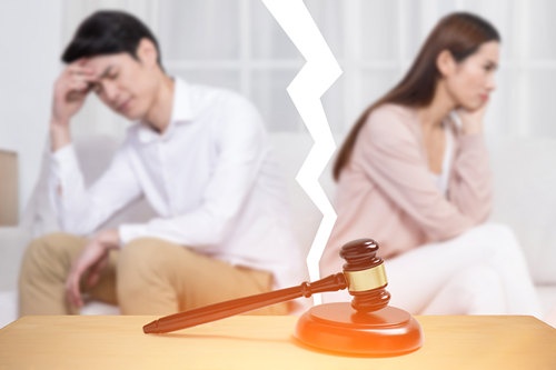自愿离婚协议书怎么写样本_2018自愿离婚协议书样本 自愿离婚协议书怎么写
