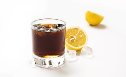 可乐煲姜的功效有哪些 可以治感冒吗