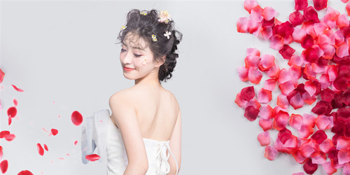 简单大方的韩式新娘发型