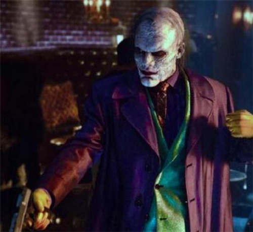 哥谭小丑出现在哪一季 第几集