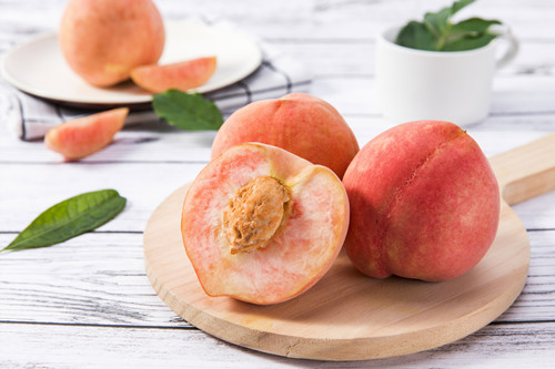 桃子是凉性还是热性 桃子的功效与作用