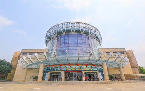 广西民族博物馆开放时间 南宁动物园开放时间