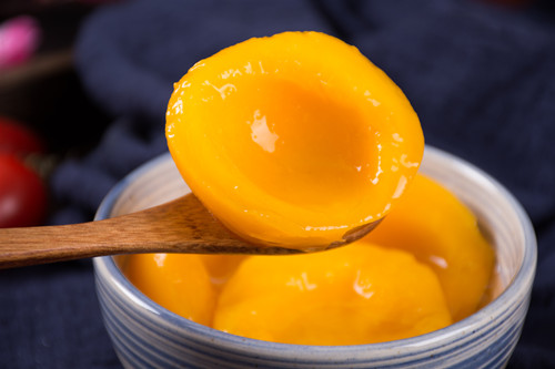 黄桃罐头怎么做 黄桃罐头的功效与作用