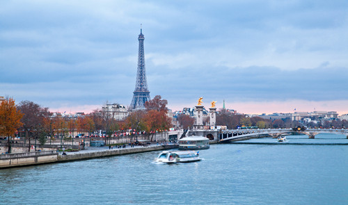 深圳旅游 出境旅游 > 法国适合几月份去 法国必去的景点是哪几个