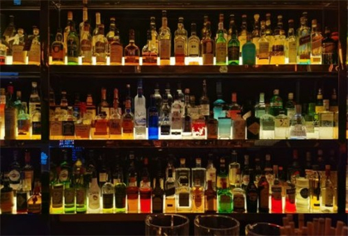 深圳高逼格酒吧推荐 想买醉这6家酒吧就不错