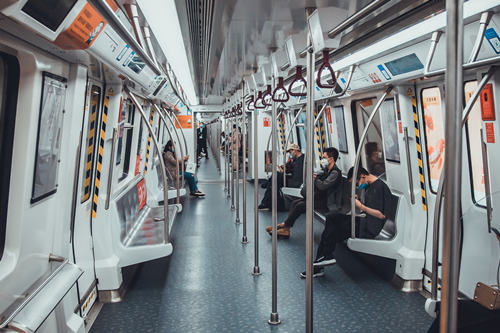 地铁调整!深圳地铁5条线路末班车延长运营