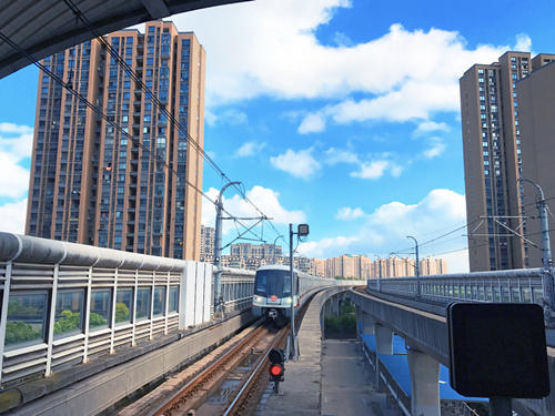 最新进展!深圳地铁4号线北延线多站点持续更新