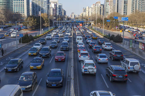 深圳有多少辆新能源汽车 2025年将达100万辆