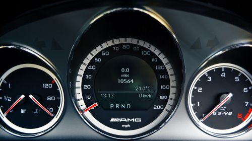 汽车油表怎么看 汽车油表的识别方法介绍