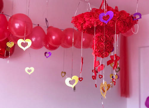 气球装饰婚房布置图片