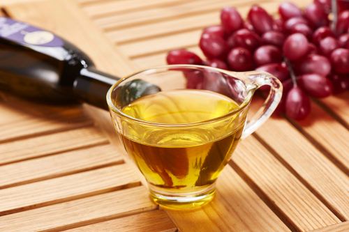 葡萄籽油怎么吃 葡萄籽油吃法揭秘