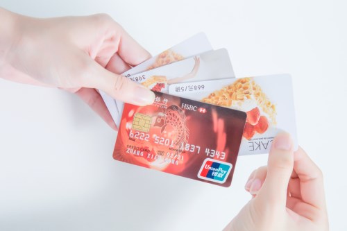 办理信用卡有什么好处 办理信用卡的好处与坏处