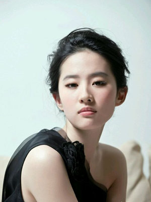 中国十大最美的女人排行榜之刘亦菲图片