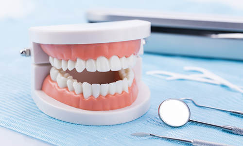 牙髓炎治疗一颗多少钱 牙髓炎会自愈