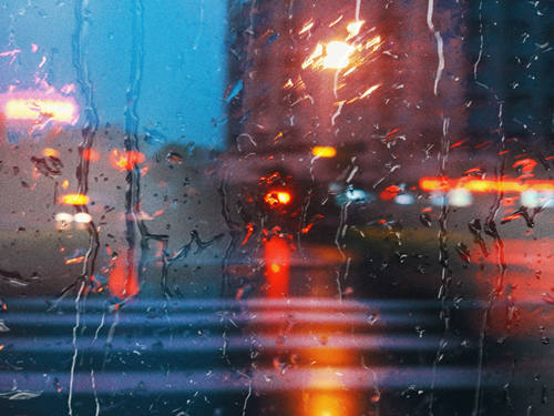 雨天车窗玻璃易起雾怎么办 这5个方法帮你解决