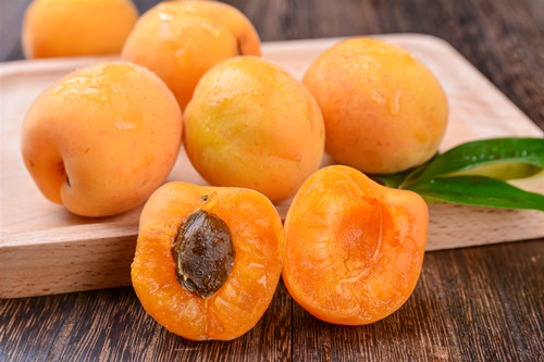杏子是什么季节的水果 杏子的功效和作用