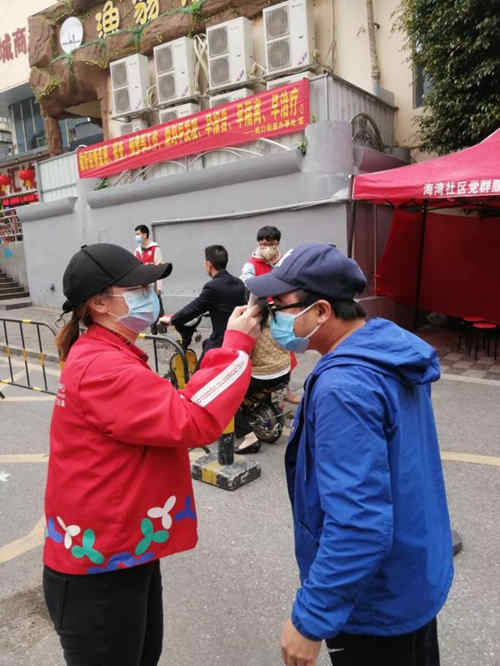 深圳抗疫前线社工可免费获最高50万风险保障