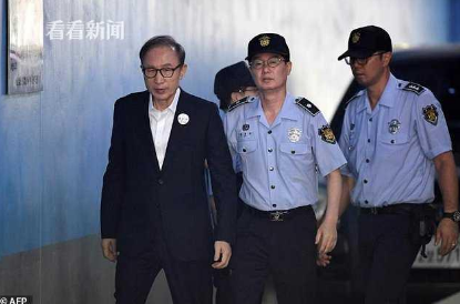 李明博获刑17年 为什么历任韩国总统下场都不好