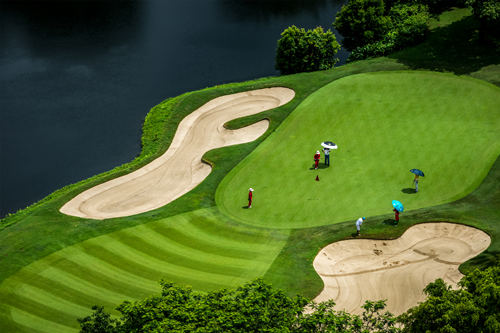 深圳哪里有高尔夫球场 深圳哪里可以打高尔夫