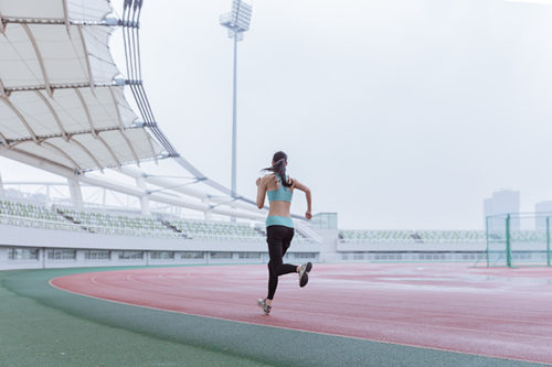 女生跑800米的技巧 取得好成绩的技术要领