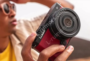 松下Lumix S9相机新谍照曝光：红色机身饰皮搭配26mm F8镜头